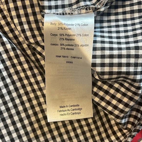 SOLD Motherhood Materntiy Gingham Top size Medium - Picture 4 of 8